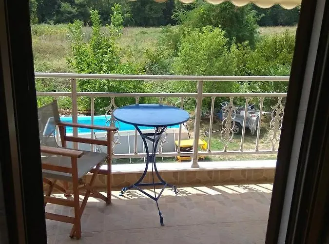 Roula Apartamento Stratoni